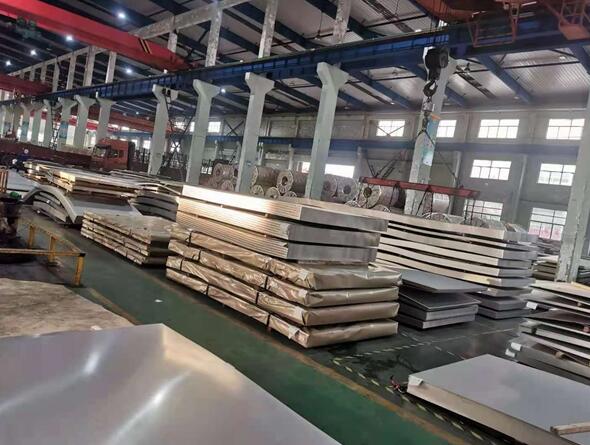 鹰手营子矿321不锈钢板